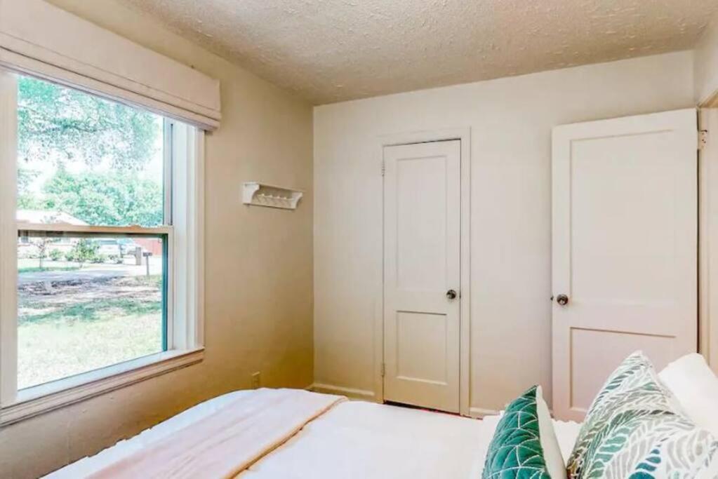 Private, Quiet-Close To Dwntn Pensacola, Stadium, Beaches Villa Esterno foto